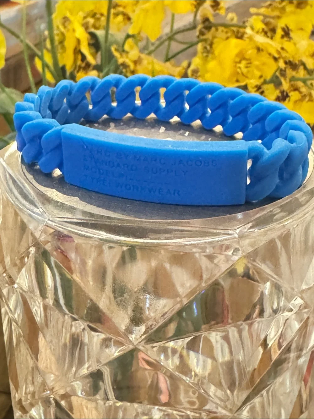 Marc by Marc Jacobs New Bright Blue Silicone Curb Chain Bracelet